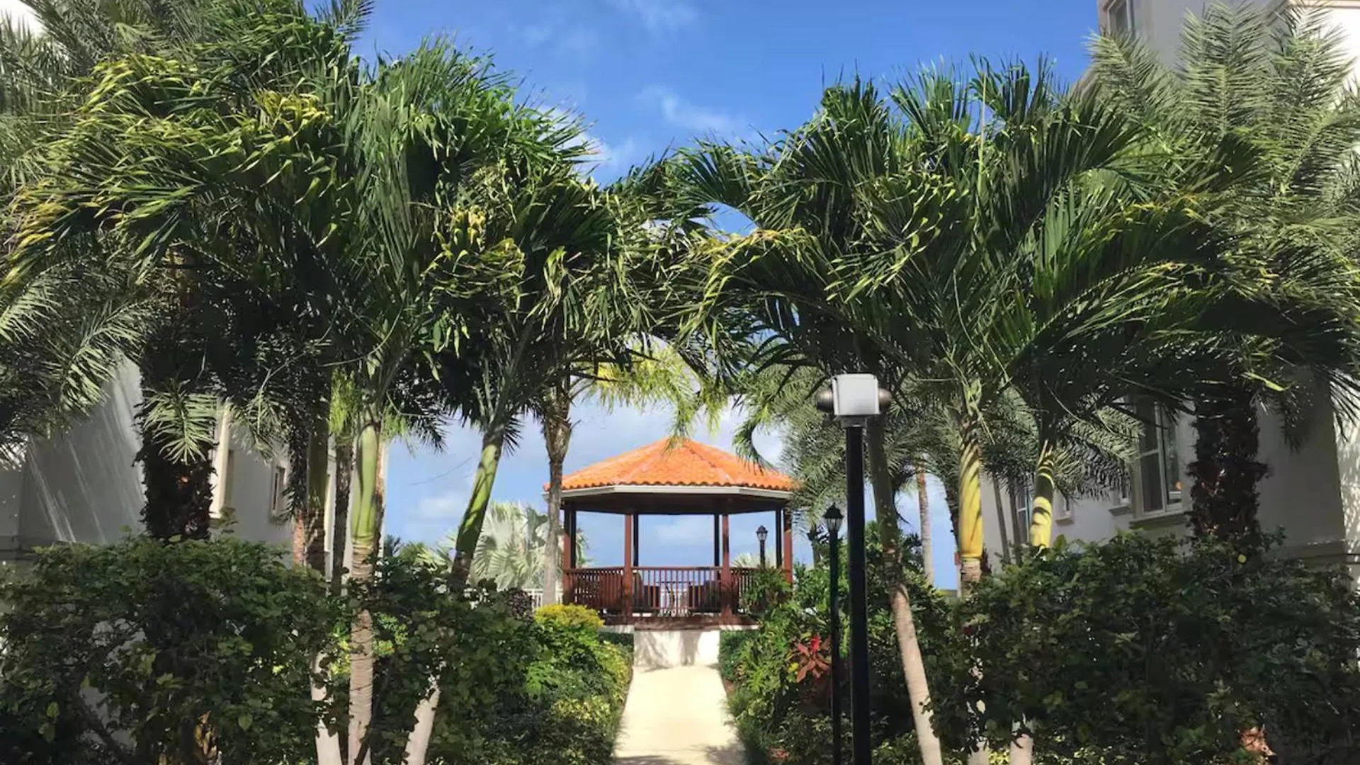 Luxury Beachfront Apartments Grace Bay Beach The Bight Settlements Aparthotel